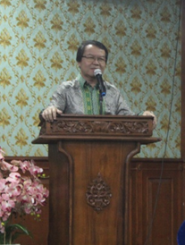 Dekan Fakultas Sains dan Teknologi UIN Suska Riau