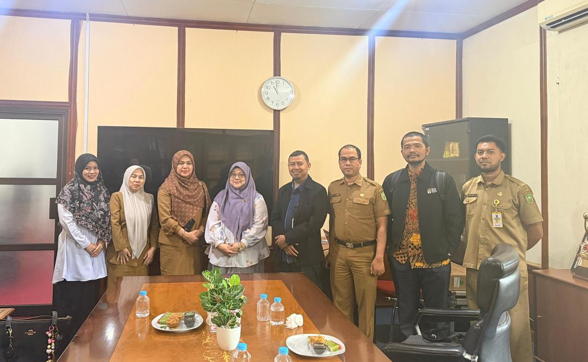 Foto bersama jajaran Dinas Komunikasi dan Informatika (Diskominfo)